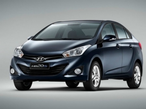 Lộ diện xe Hyundai i20 phiên bản sedan