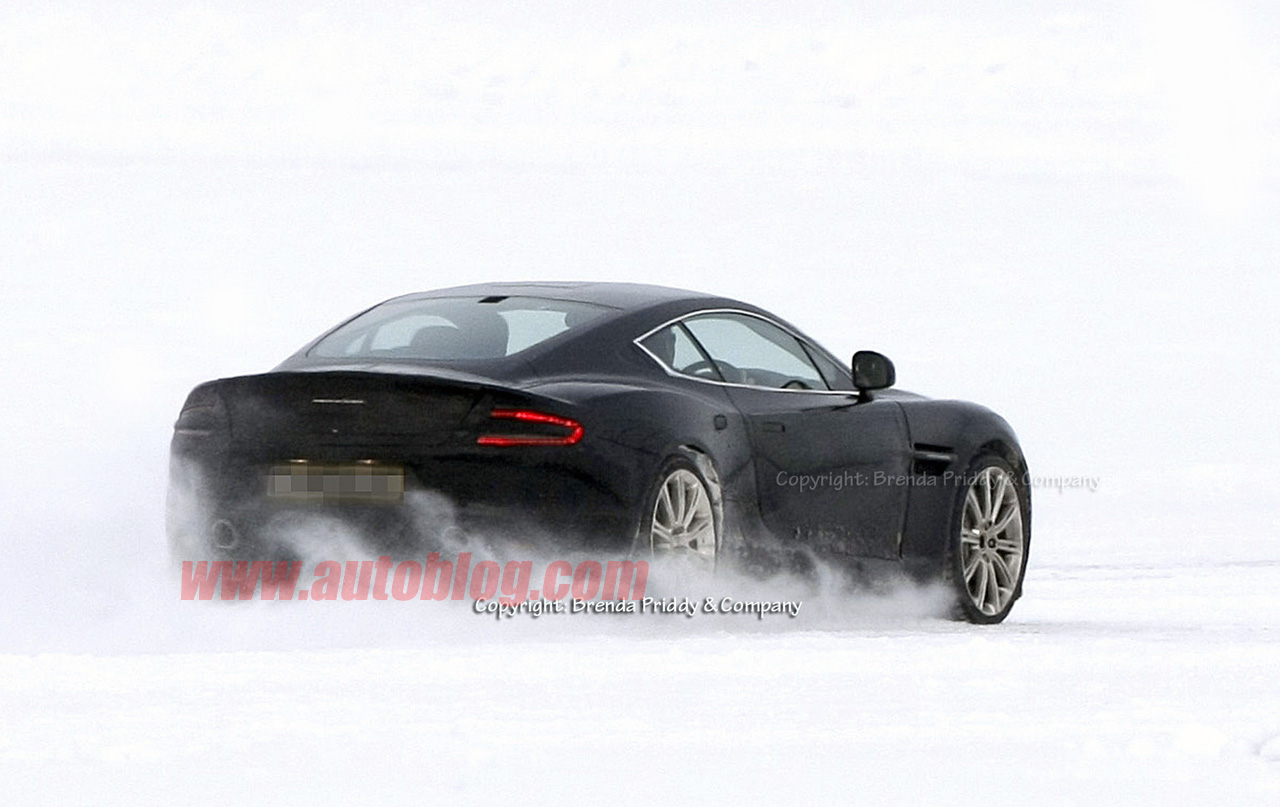 Aston Martin phát triển siêu xe hoàn toàn mới để kỉ niệm 100 năm thành lập