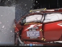 Quá trình test độ an toàn của Nissan Altima 2013