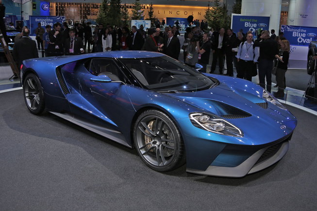 Siêu xe Ford GT mới: muốn mua xe phải đăng ký