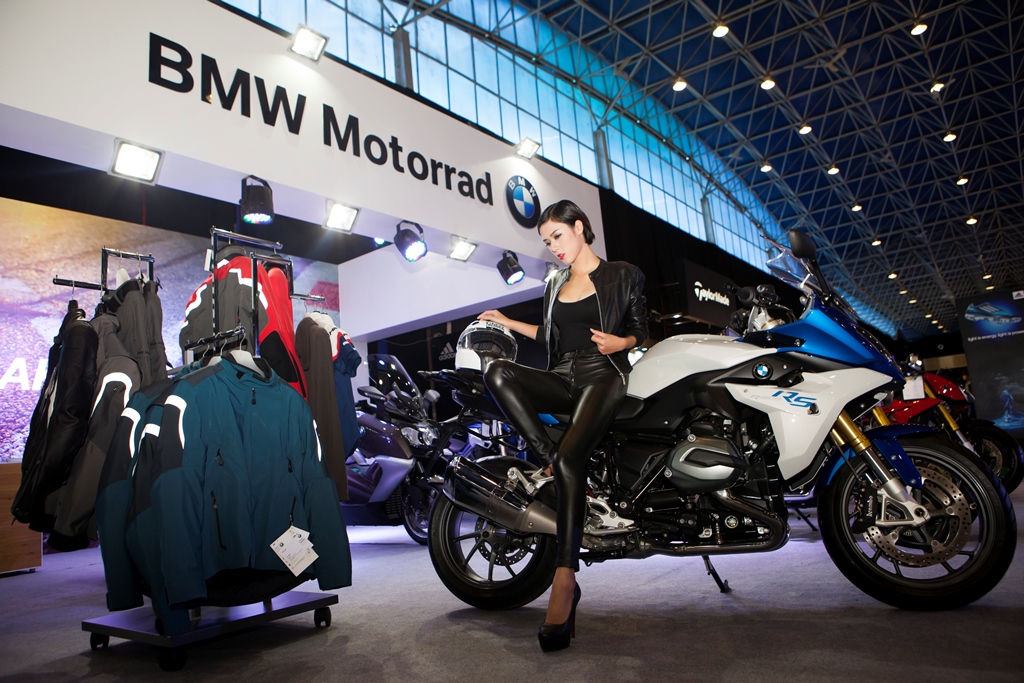 BMW tăng trưởng 40% doanh số tại Việt Nam