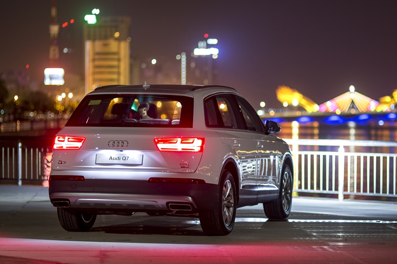 Audi Q7 2.0 TFSI quattro ra mắt tại Việt Nam, giá từ 3 tỷ đồng