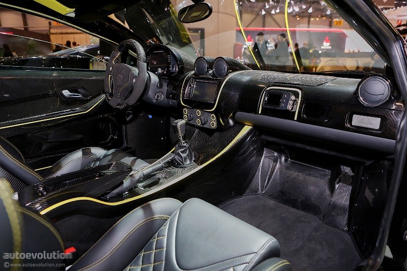 Cận cảnh Arash AF10 siêu xe mạnh hơn cả Bugatti Chiron