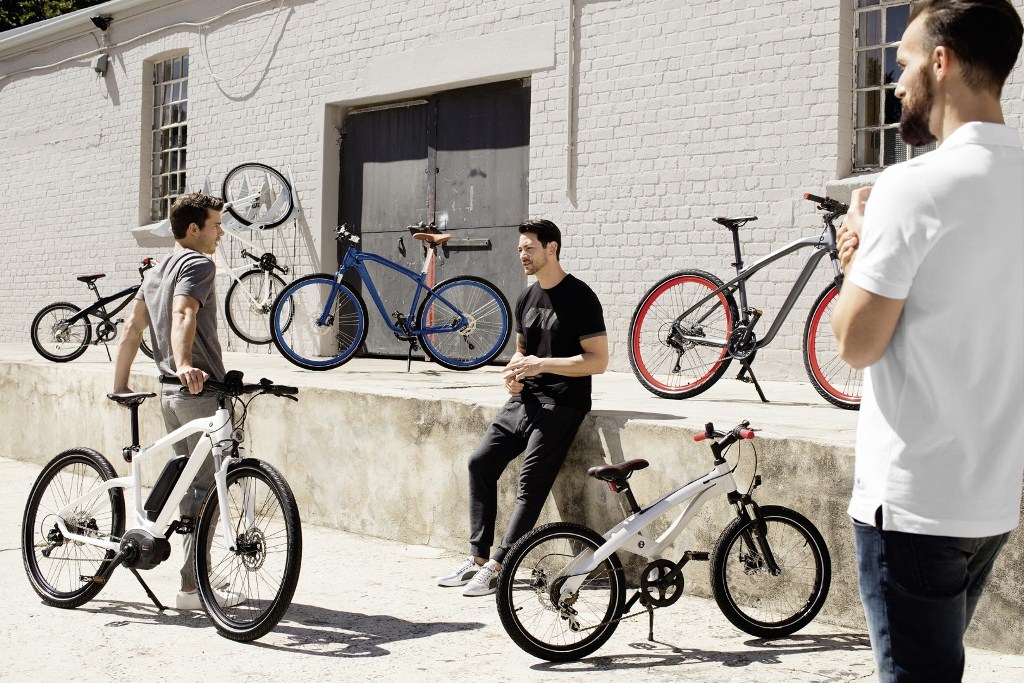 BMW ra mắt bộ sưu tập “xe đạp” độc đáo