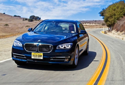 Trải nghiệm cảm giác lái BMW 760Li 2013