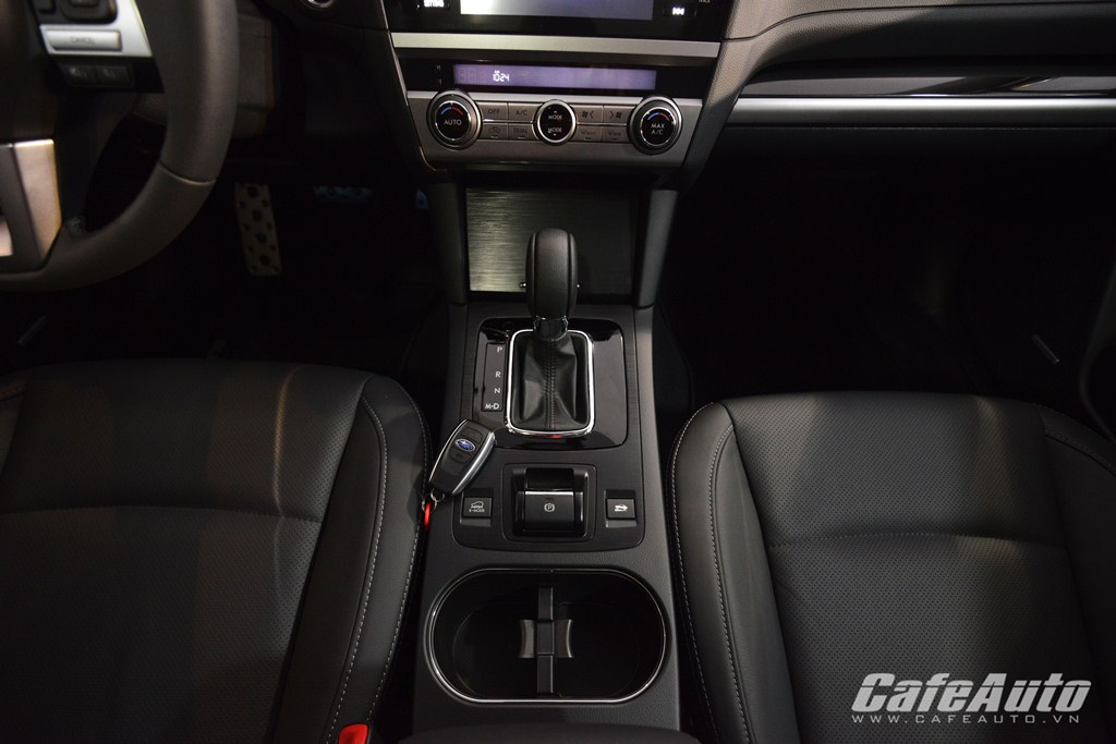 Subaru Outback 2015: Chiếc SUV 5 chỗ đầy hấp dẫn - ảnh 12